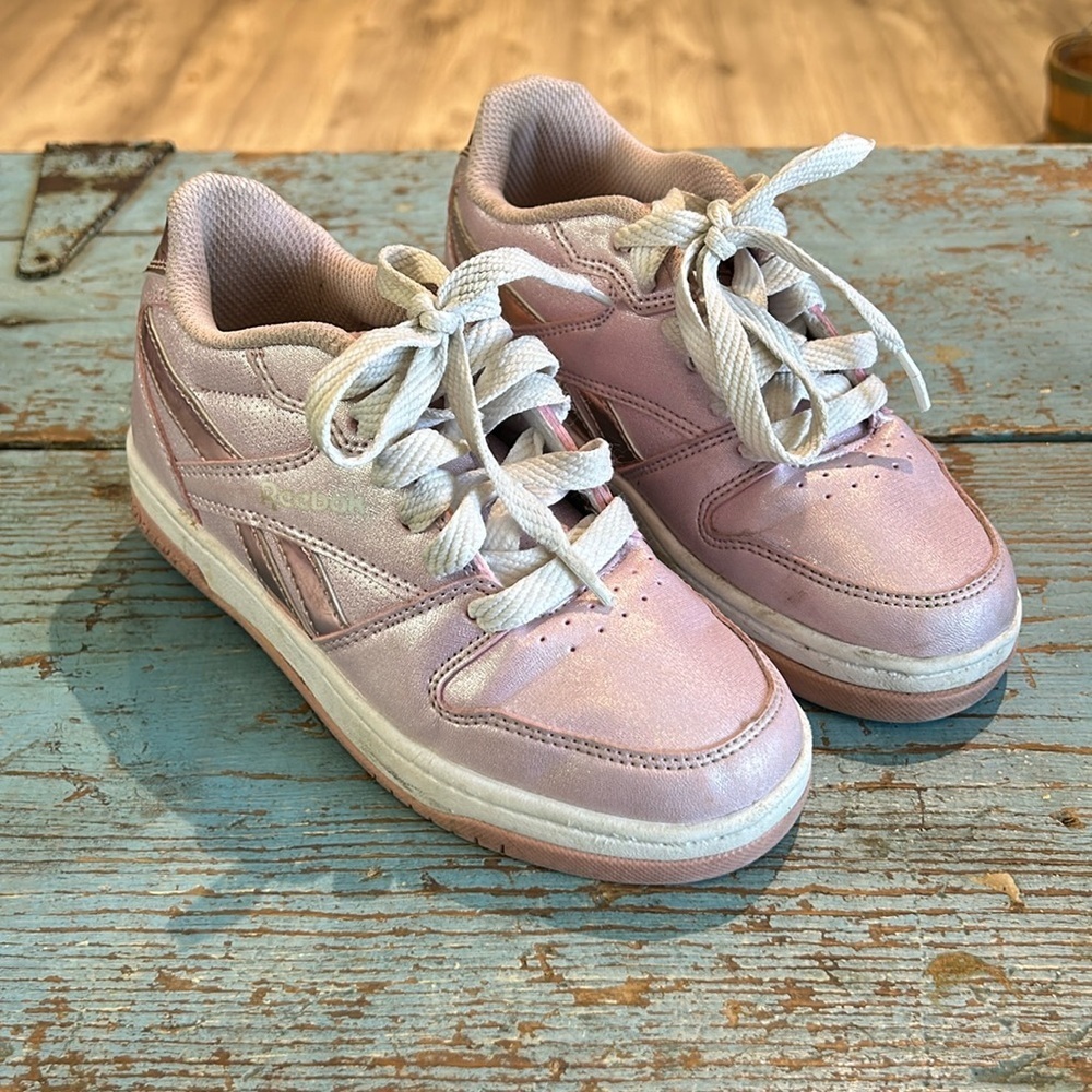 Heelys x Reebok, BB4500 Low, White/Pink/Sparkle Size 1